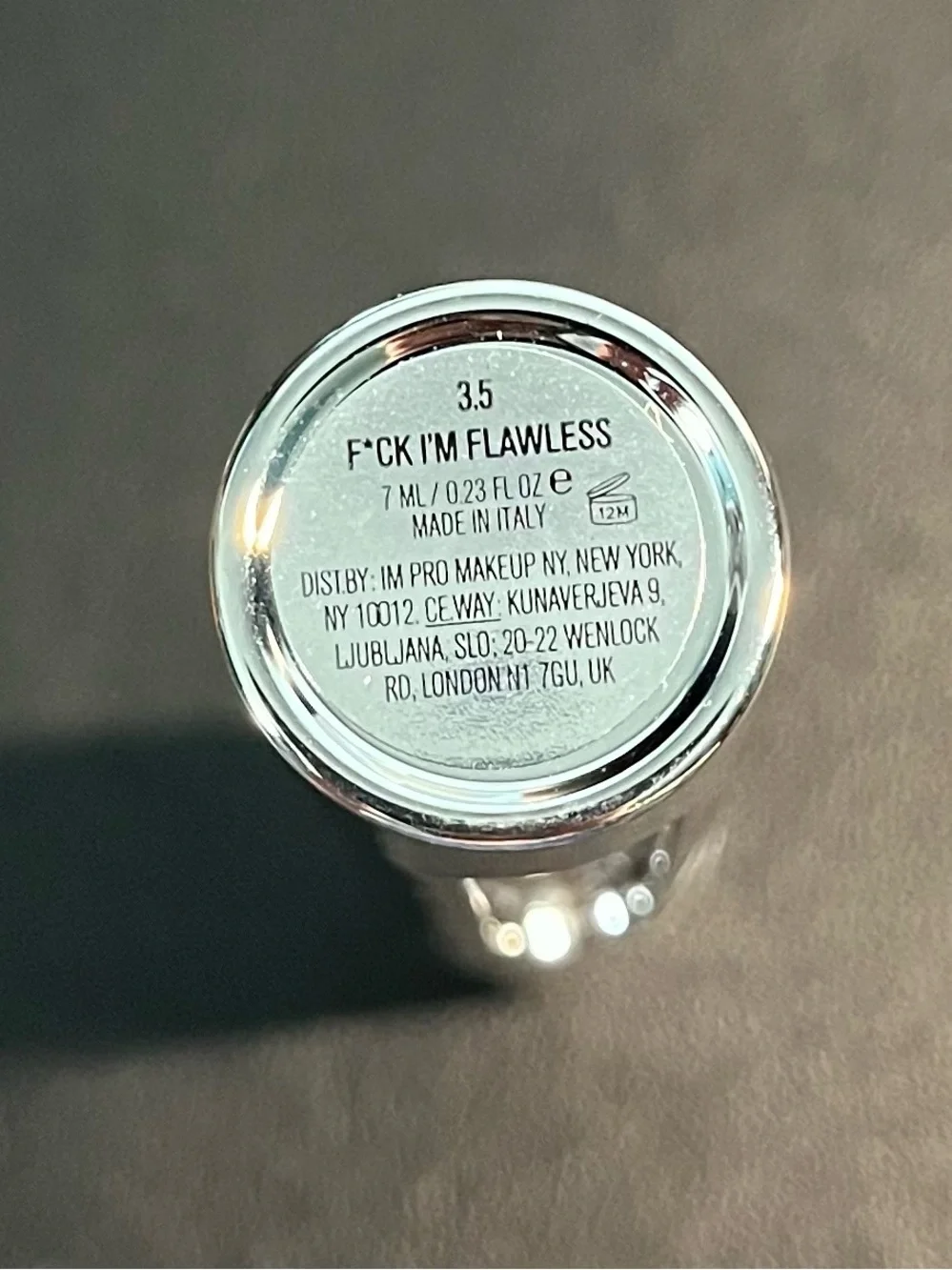 IL Makiage Multi-Use Perfecting Concealer